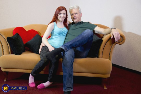 Mature.nl Robert (58) & Vanessa Shelby (22) - Horny girl Vanessa Shelby seduced an old man