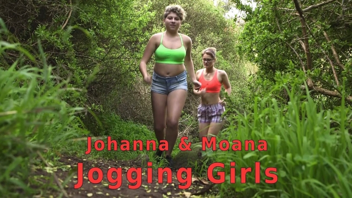 GirlsOutWest Johanna and Moana Jogging Girls