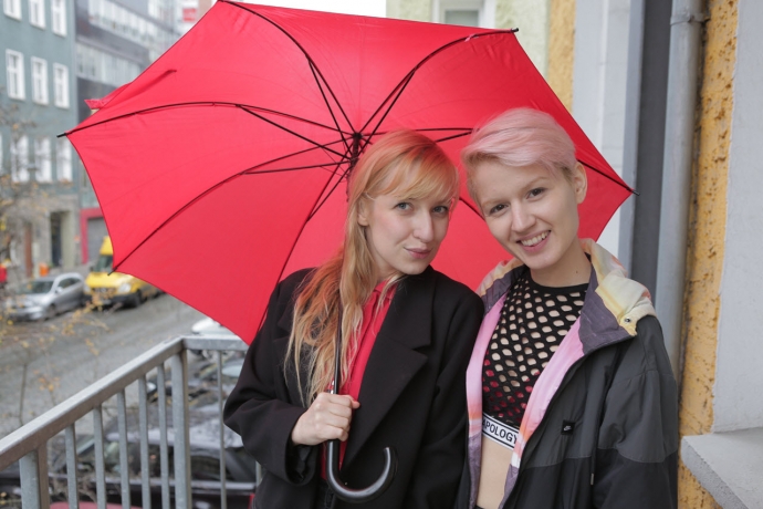 Ersties Natalia and Vicky 30-24 years - Lesbian