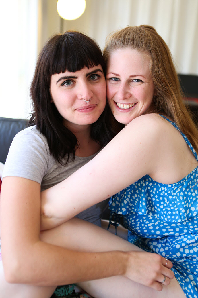 Ersties Chloe and Marina 30-19 years - Lesbian