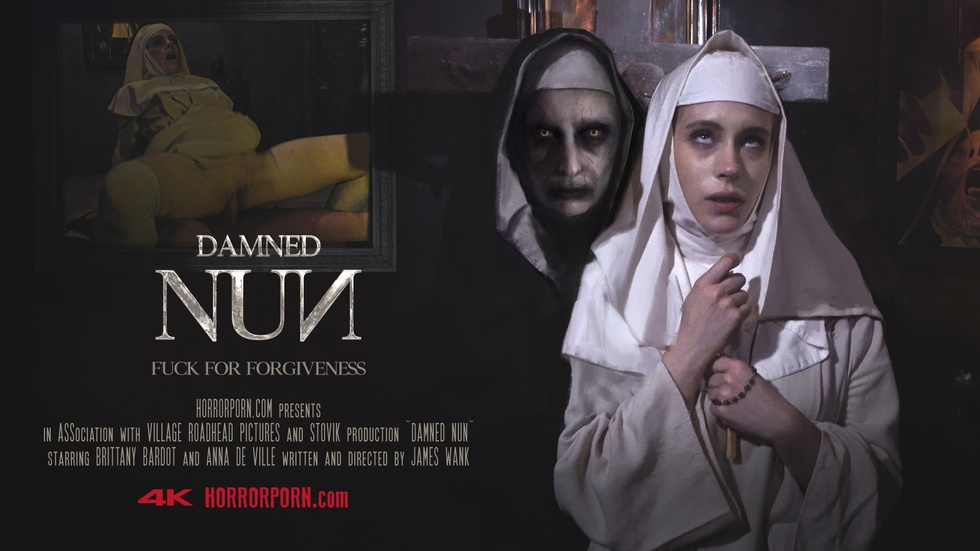 HorrorPorn Damned Nun