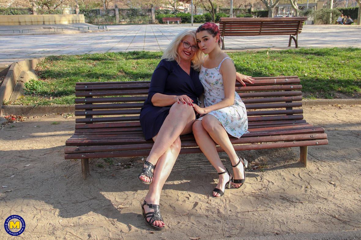 Mature.nl Mia Navarro (EU) (21), Senora Fina (EU) (63) - These old and young ladies met in the park but went home for a steamy lesbian sex session