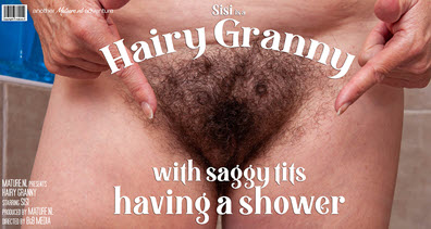 Mature.nl Sisi (58) - Hairy granny with saggy tits is getting wet - 3 November 2020 (1080p/photo)