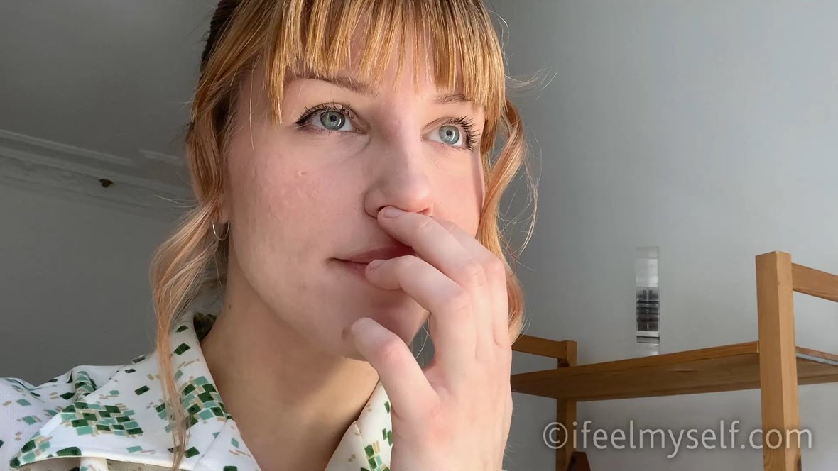 Ifeelmyself Loose End 0179 by Celine_H