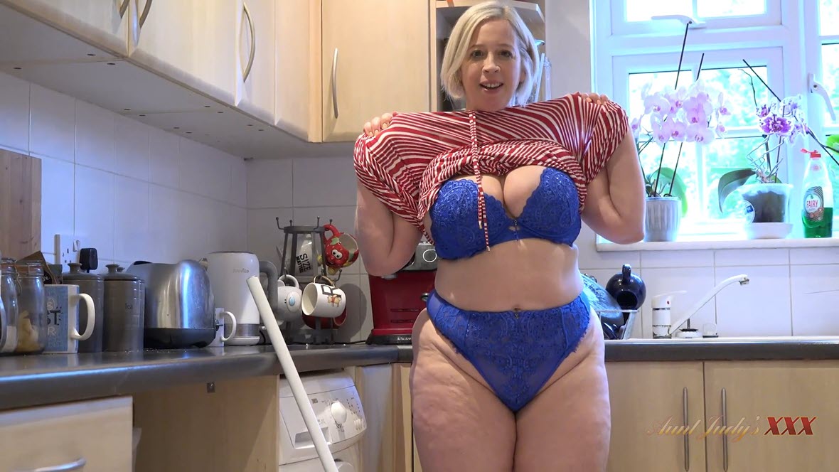 AuntJudysXXX Spying on Step-Mom Star in the Kitchen Gets Your Cock Sucked (POV)