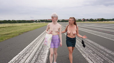 Ersties Gabi & Mika - A Naked Date in Hasenheide - 21 September 2023