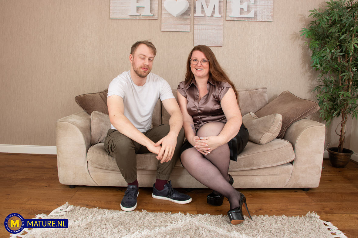 Curvy cheating British housewife MJay Divine seduces a salesman to fuck her on the sofa