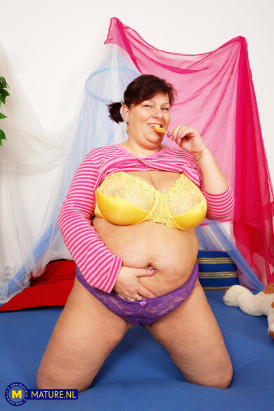 Mature.nl Gloria (42) & Kamil Klein (35)