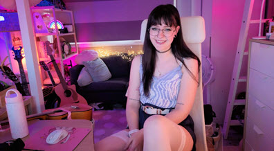 Ersties Feya - Flirty Playdate