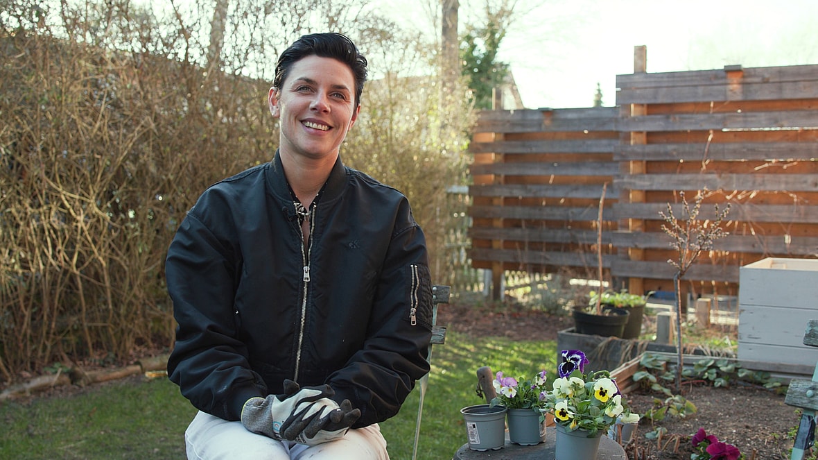 Ersties Cleo - Slick Seduction