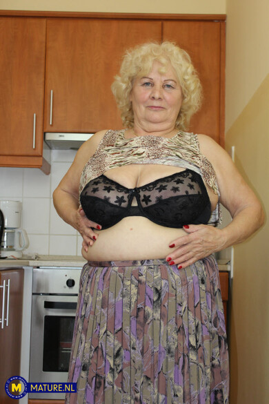 Mature.nl Gabor (40) & Lana C. (68)