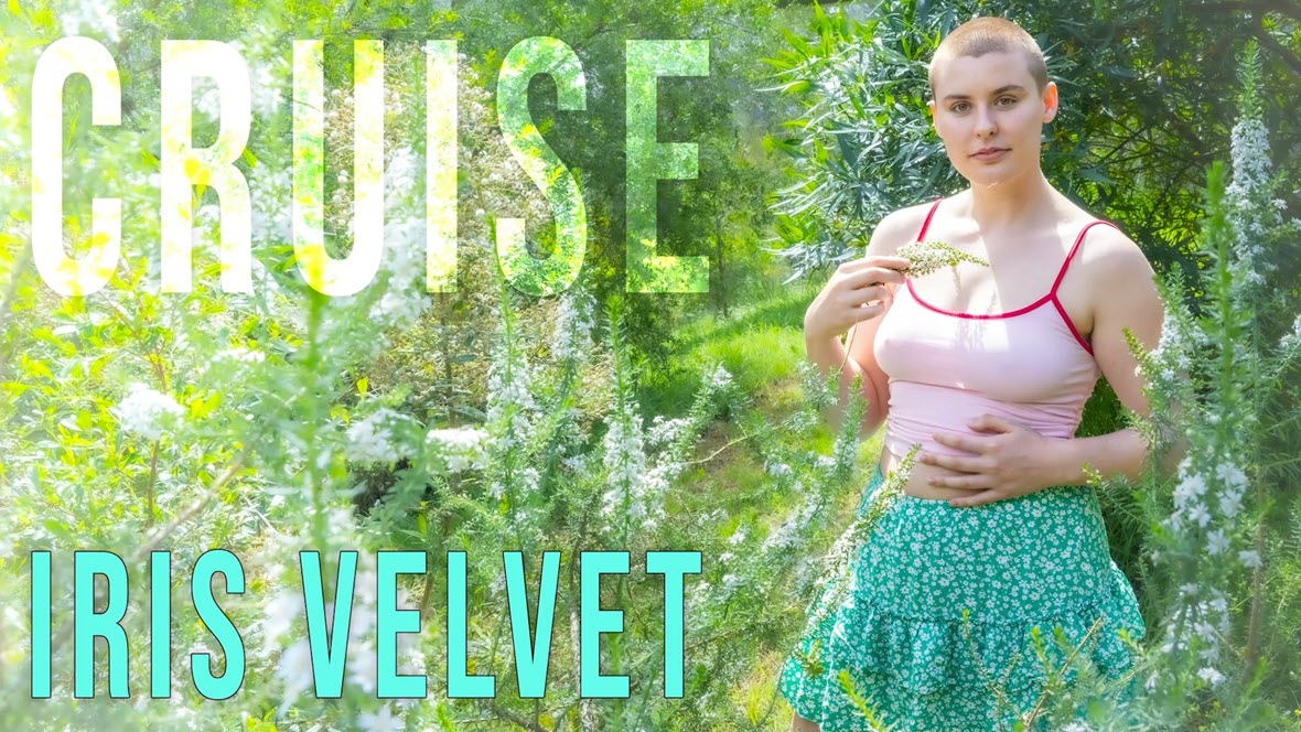 GirlsOutWest Iris Velvet - Cruise