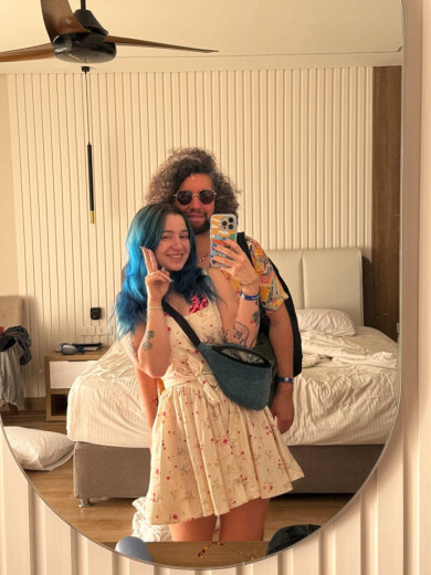 Ersties Khalamite and Reda - Festive Frosting