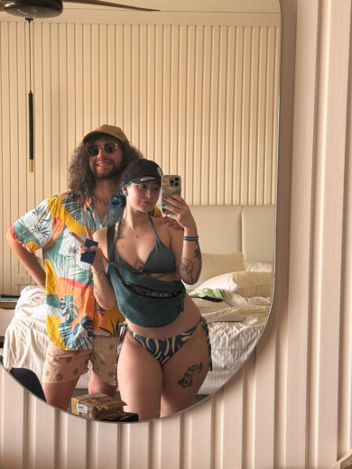 Ersties Khalamite and Reda - Festive Frosting