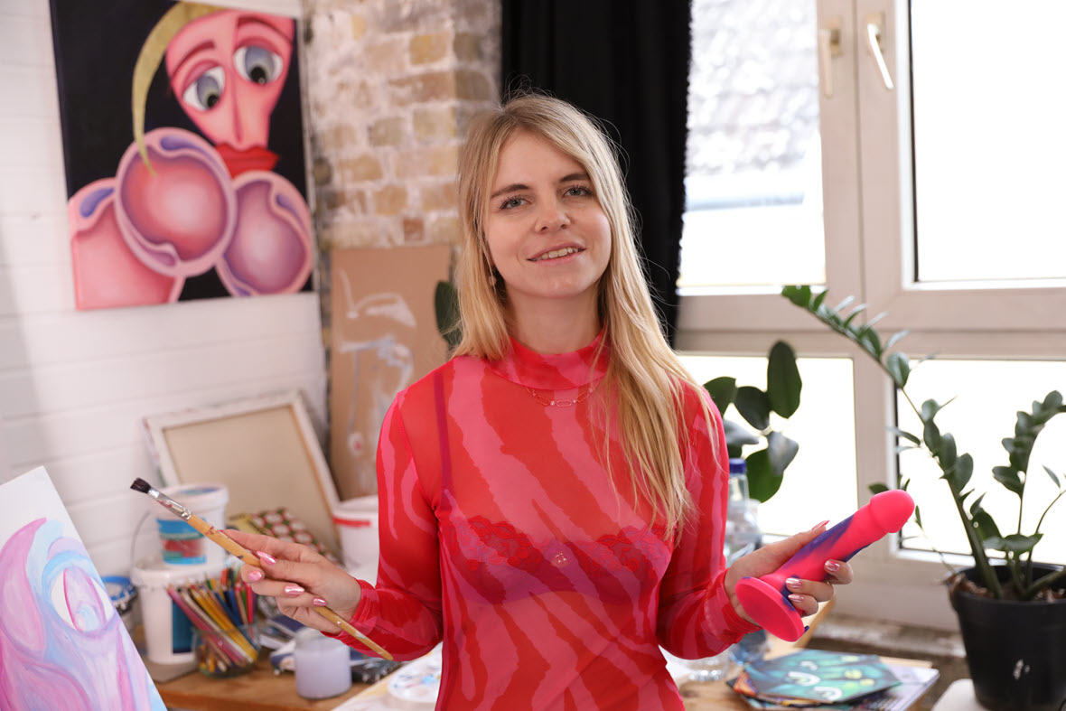 Ersties Nele L - Spontaneous Strokes