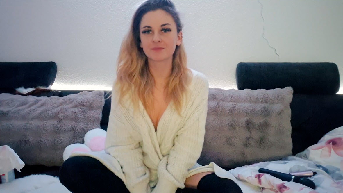 Ersties Melly - Bold Lingerie and Hands-On Fun