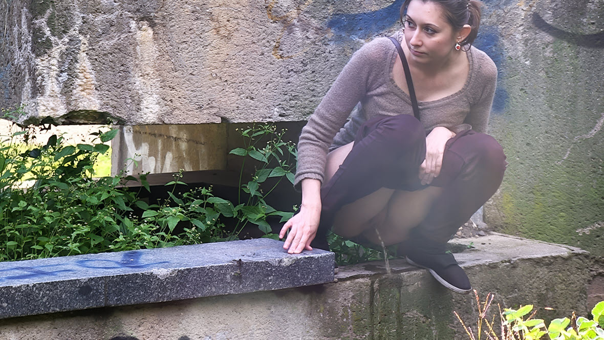 Got2pee Sunny And Rainy