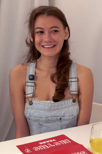 Ersties Daphne and Eve A - Let Me Learn All About You