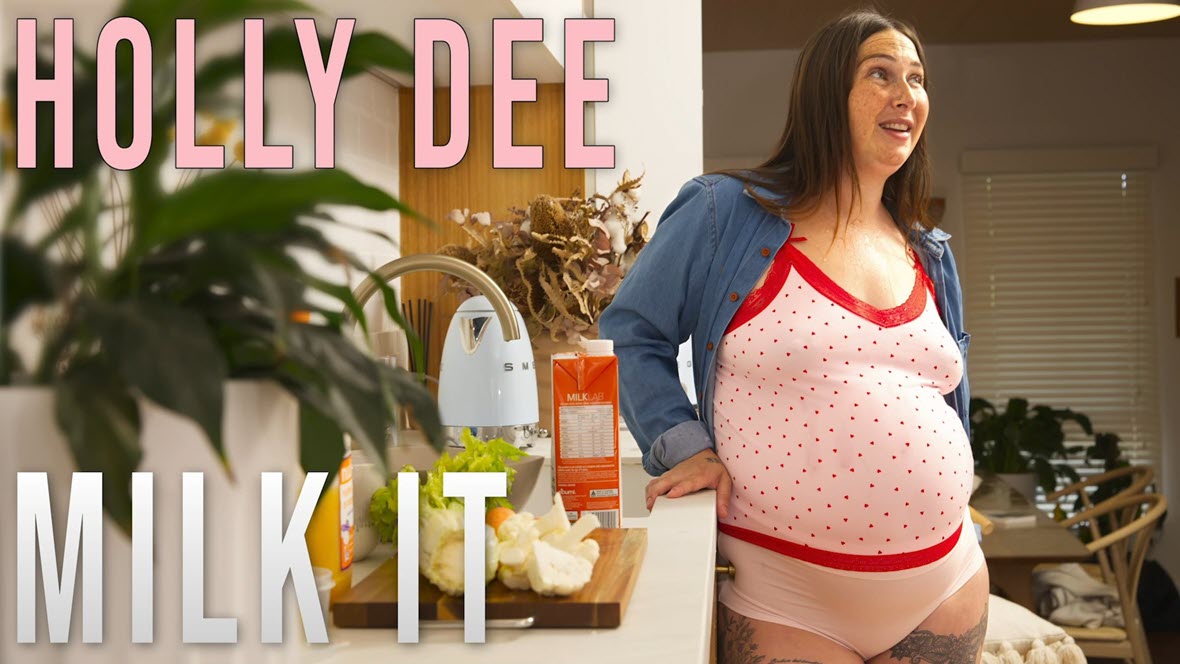 GirlsOutWest Holly Dee - Milk It