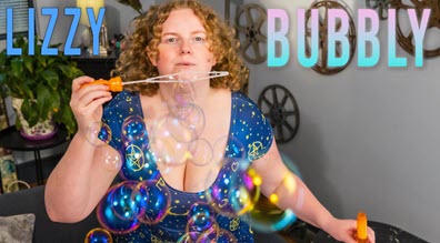 GirlsOutWest Lizzy - Bubbly
