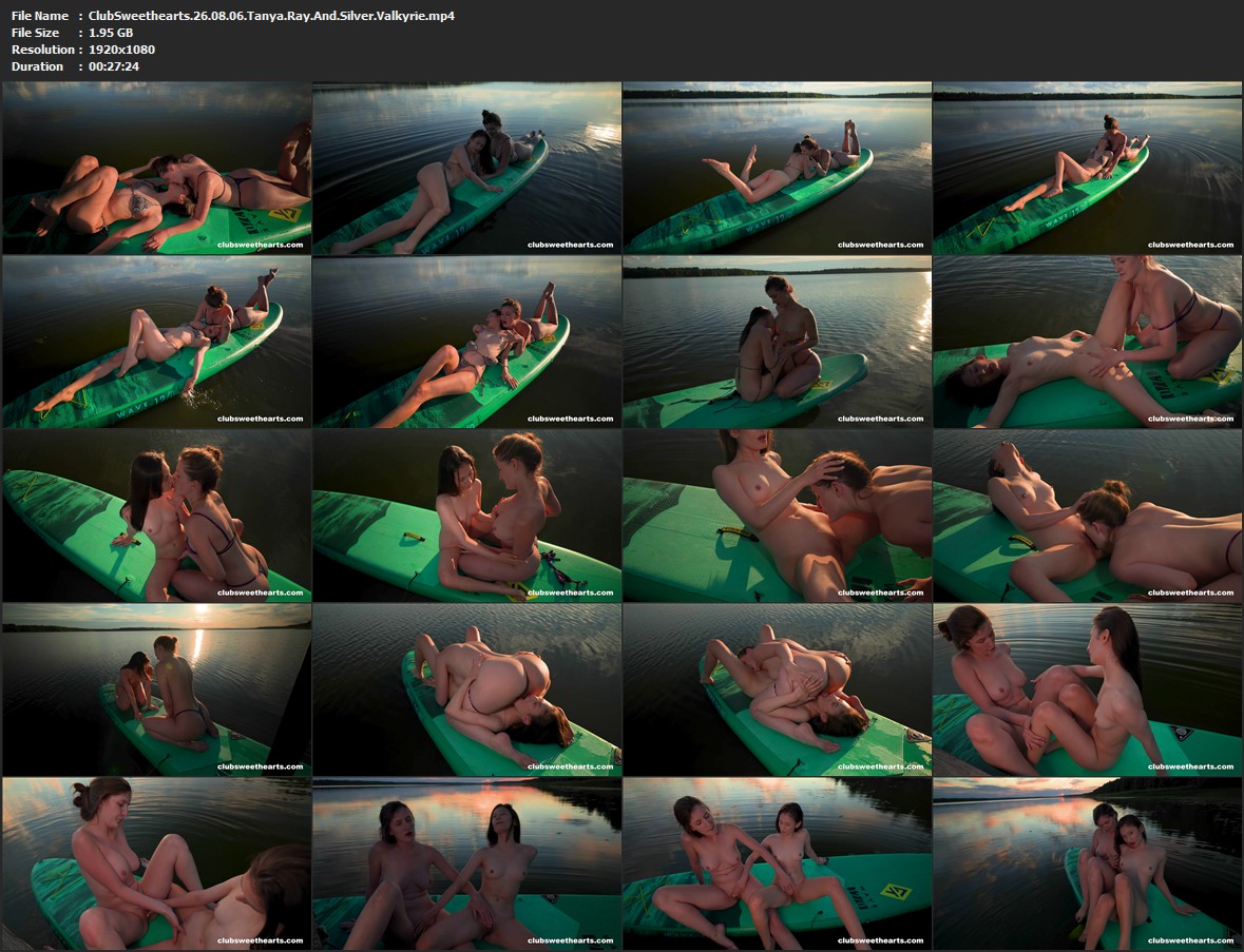 SUP babes enjoying the sunset