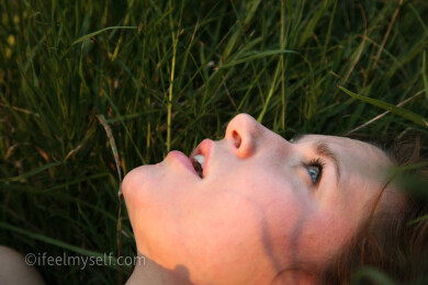 IFeelMyself eutierria by Micheline