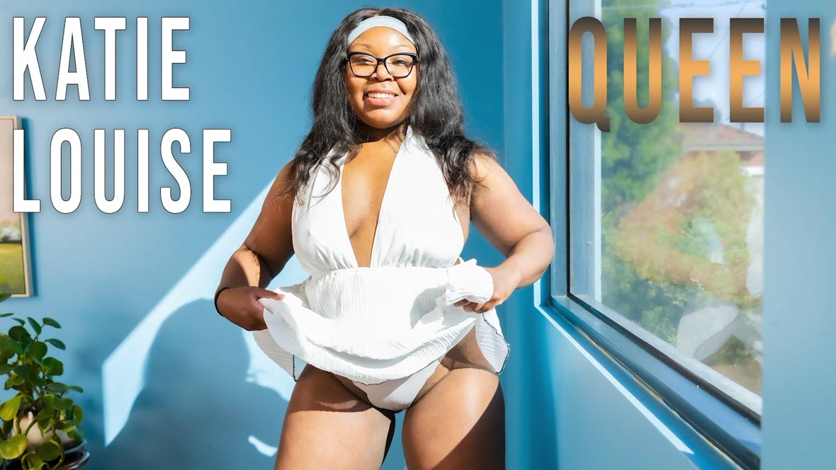 GirlsOutWest Katie Louise - Queen